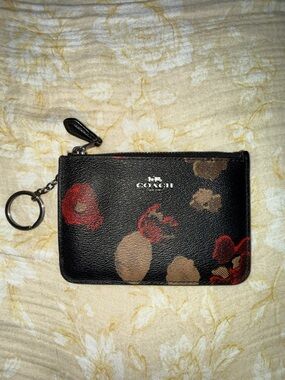 Floral Coach keychain / coin wallet